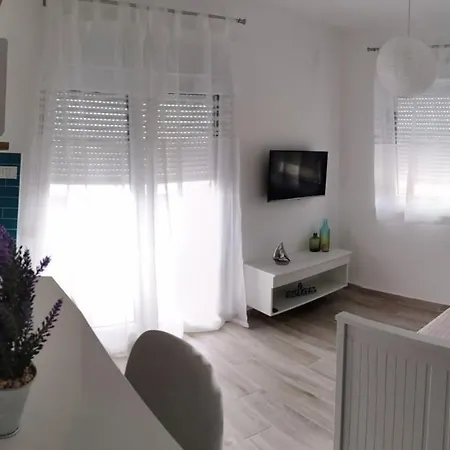 Katarina Apartment Vir