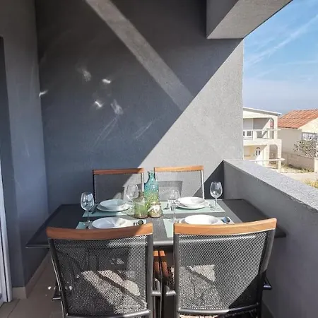 Apartment Katarina