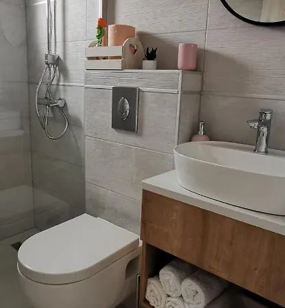 Katarina Apartment *